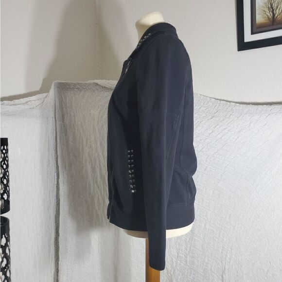 BCBGMAXAZRIA Studed Sweater Jacket Size Large - Picture 3 of 12